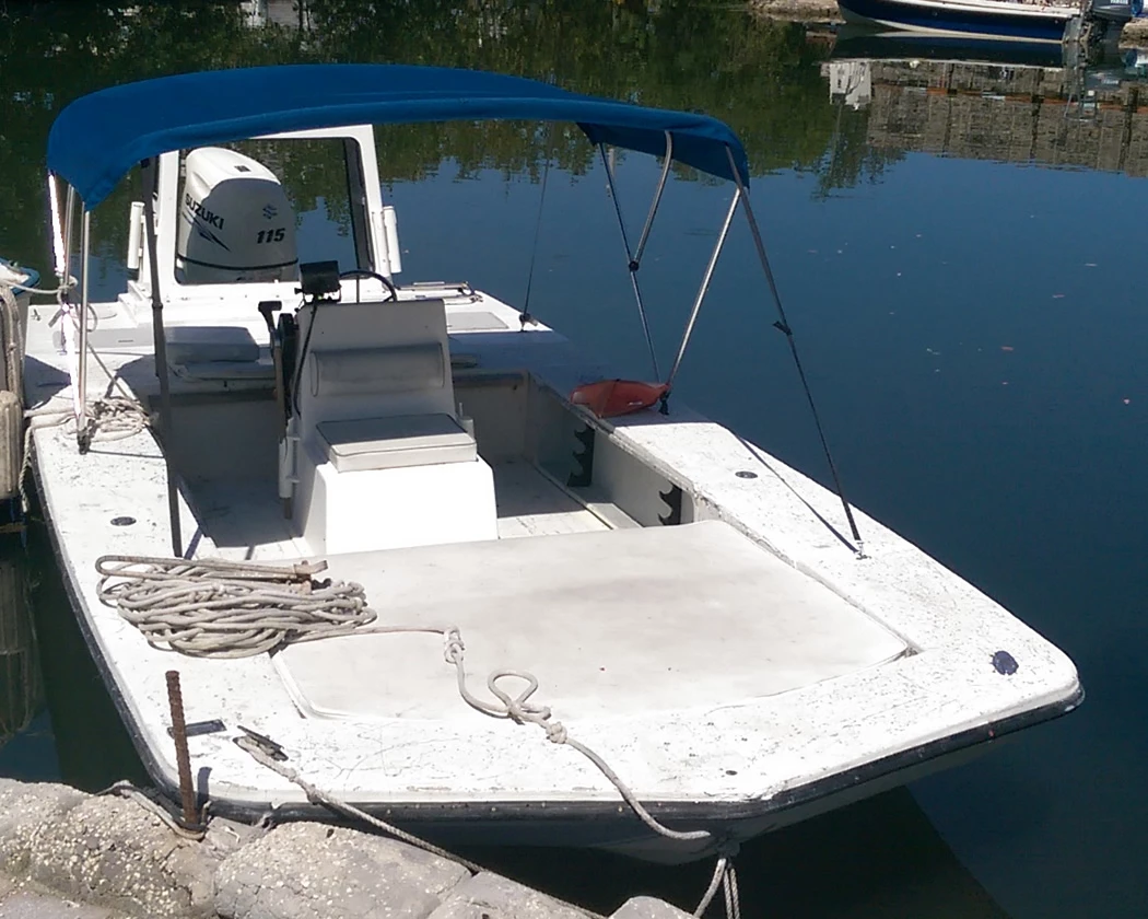  boat rentals Florida Key Largo to Key West Florida  Skiffs Flats Skiffs  17 Feet 