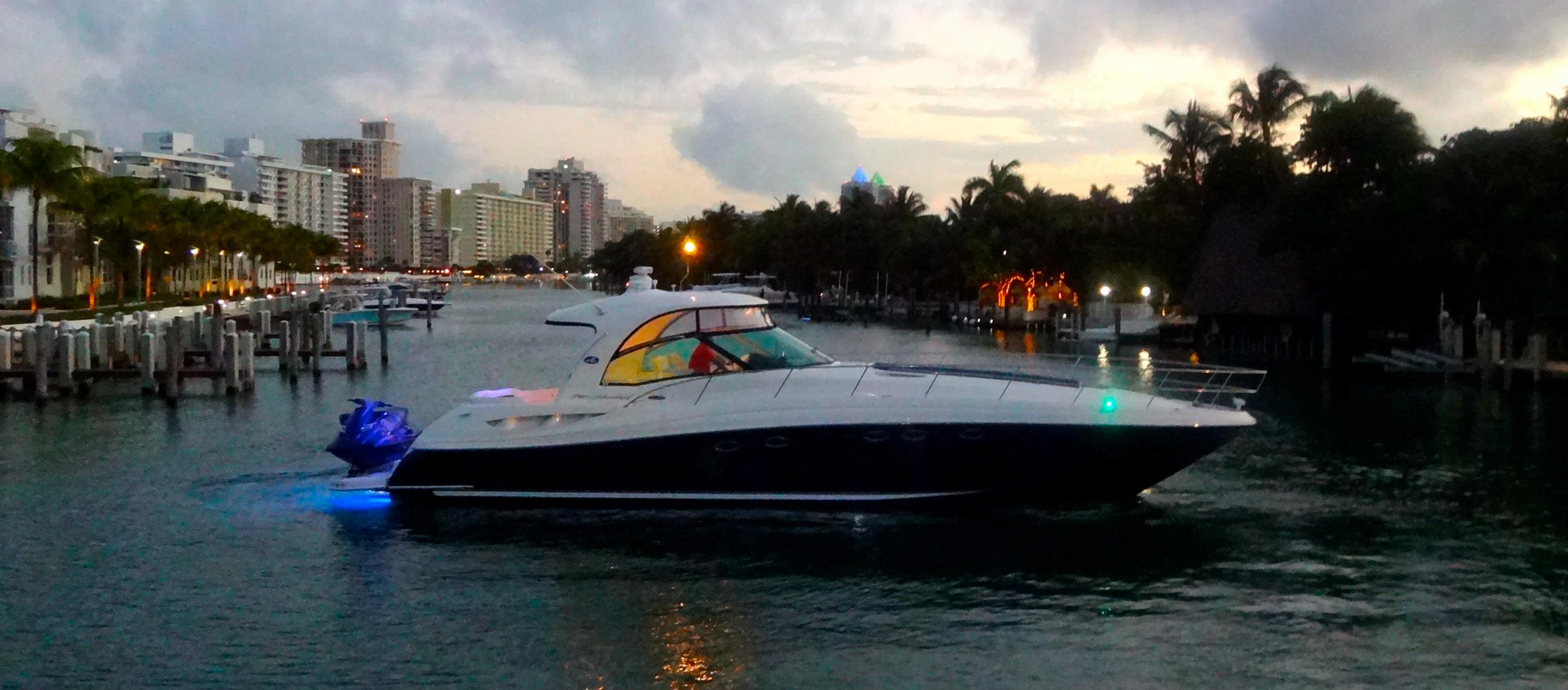  boat rentals Florida MIAMI BEACH Florida  Sea Ray Sunderdancer 500 2004 54 