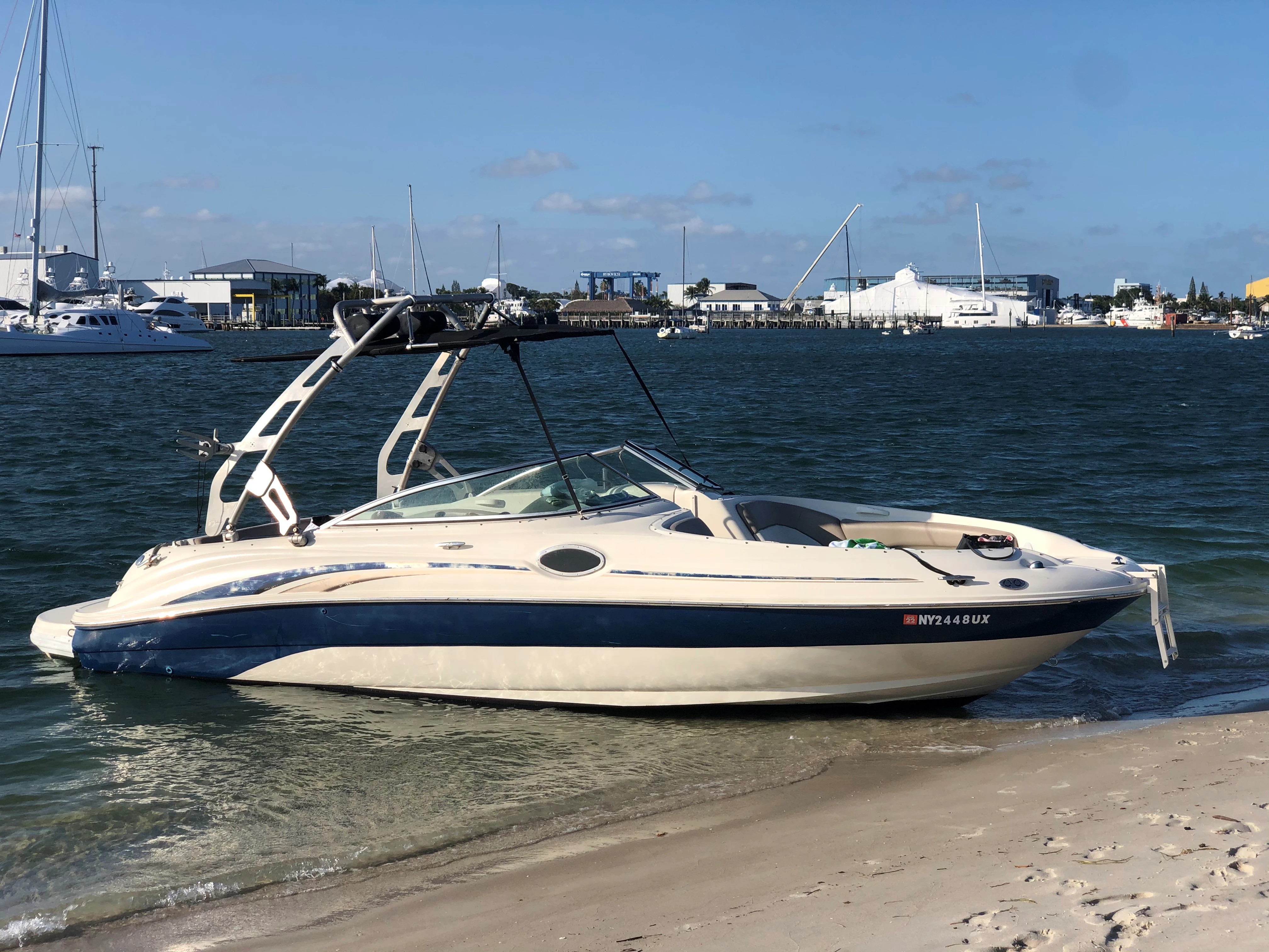 beached sundeck boat boat rentals New York BROOKHAVEN New York  Boat make boat model 2004 12 