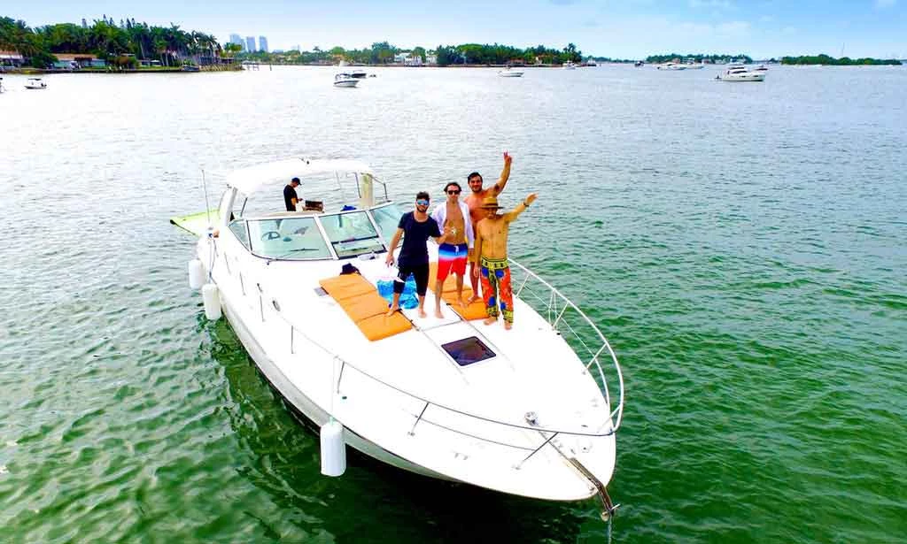  boat rentals Florida Miami Florida  SeaRay Motir Yacht  42 