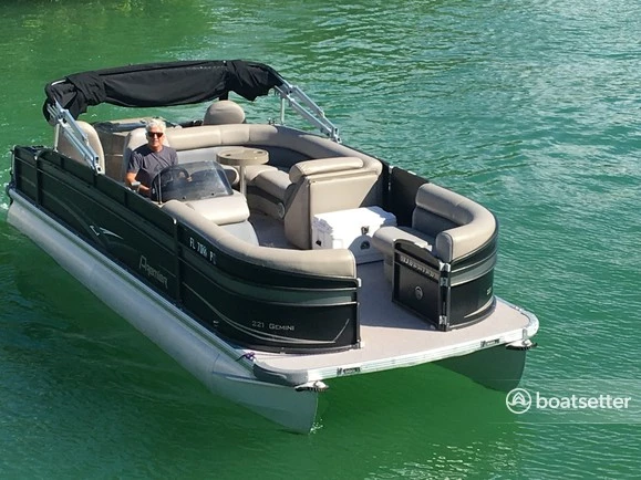  boat rentals Florida ORLANDO Florida  Premier Marine 221 Gemini RE 2013 22 