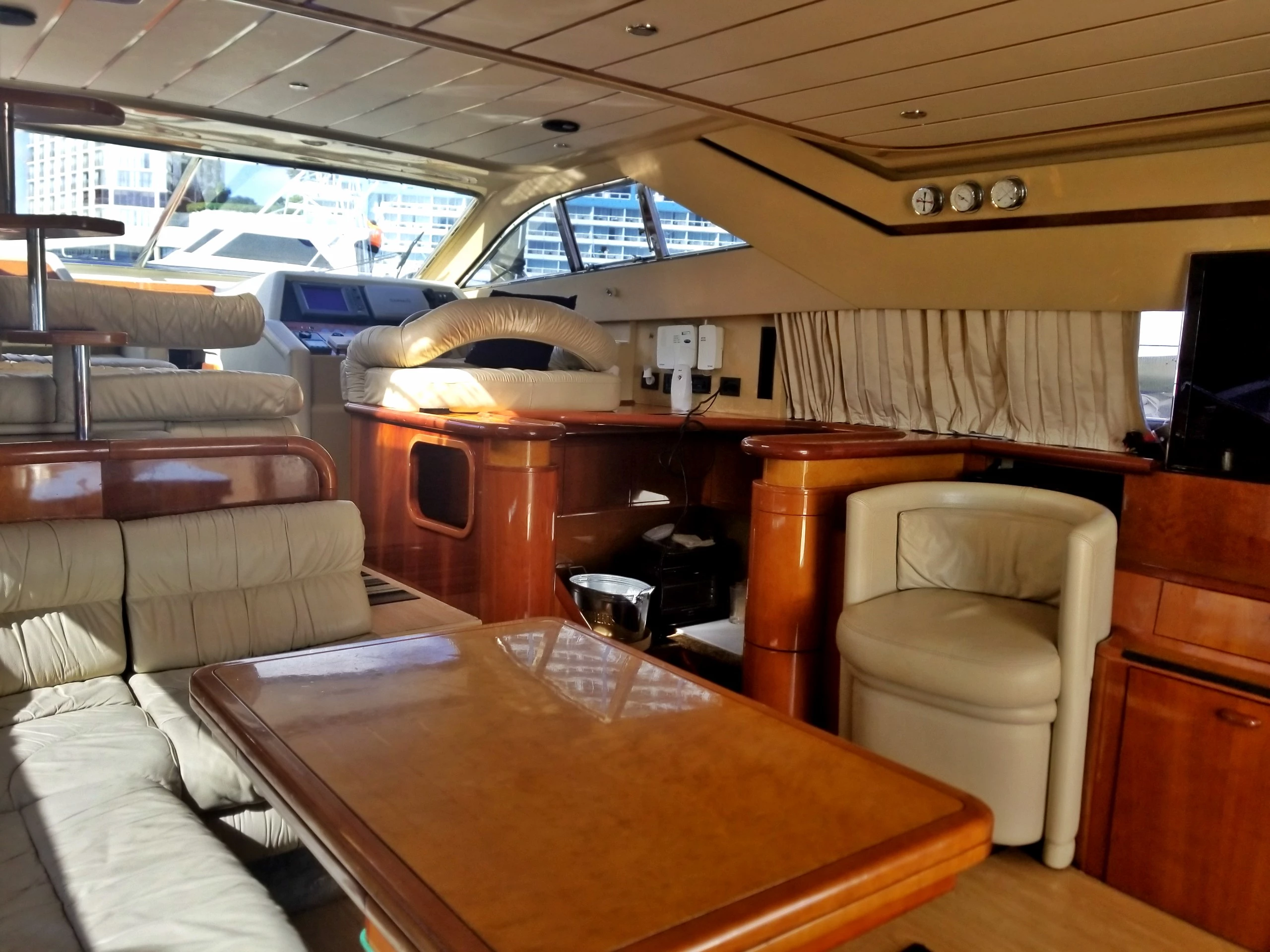  boat rentals Florida MIAMI Florida   Ferretti  60 