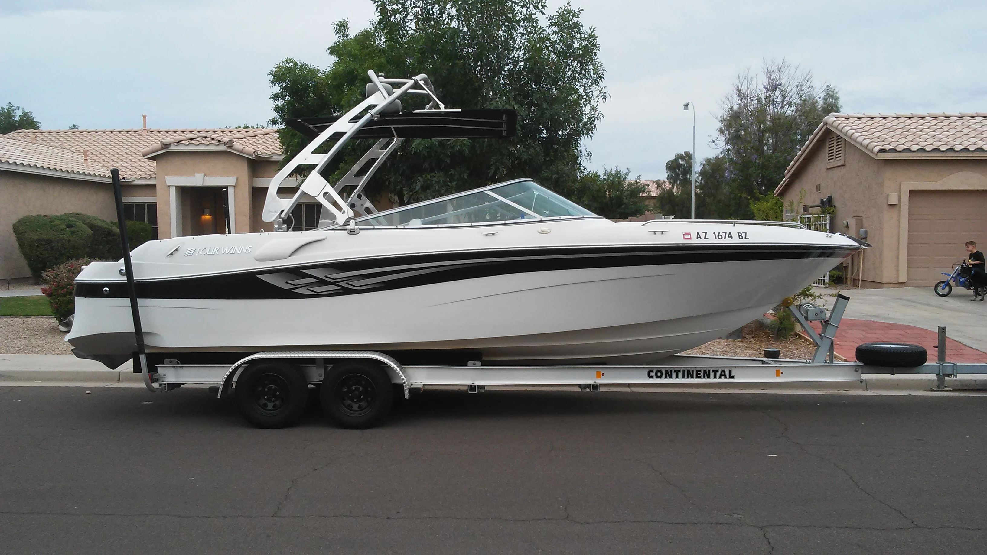  boat rentals Arizona CHANDLER Arizona  Fourwinns 260 Sundowner 2000 26 