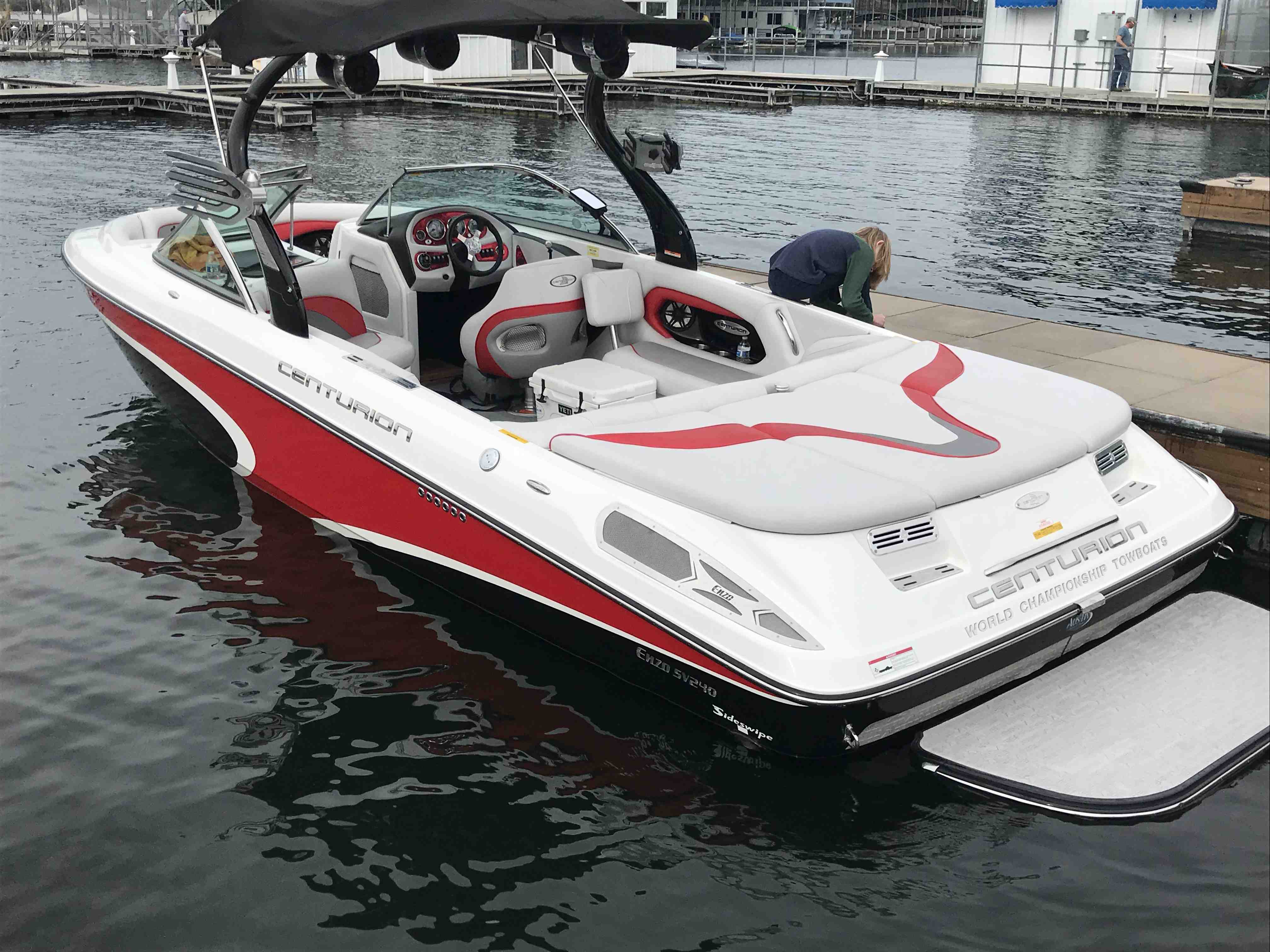 “Cruz Control” boat rentals Texas Volente Texas  Centurion ENZO SV240  24 