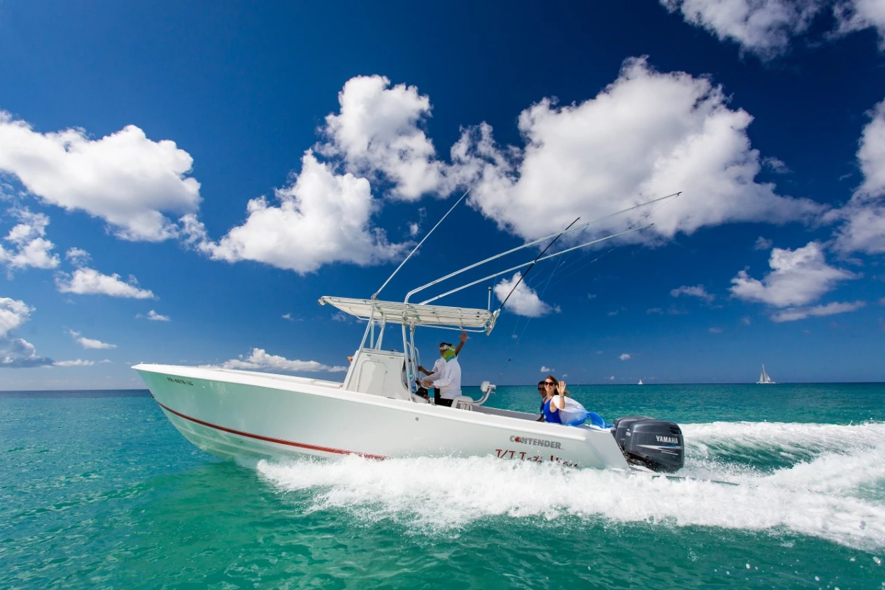  boat rentals La Romana BAYAHIBE La Romana  CONTENDER 28 CENTER CONSOLE 2007 28 