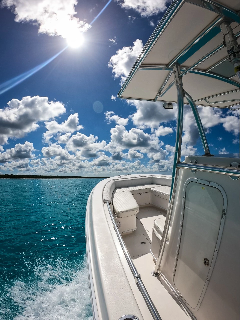  boat rentals La Romana BAYAHIBE La Romana  CONTENDER 28 CENTER CONSOLE 2007 28 