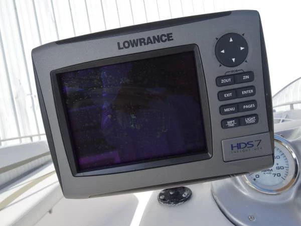 Full nav plotter for easy navigation boat rentals Florida RUSKIN Florida  Starcraft 2000 limited 2012 20 Feet 