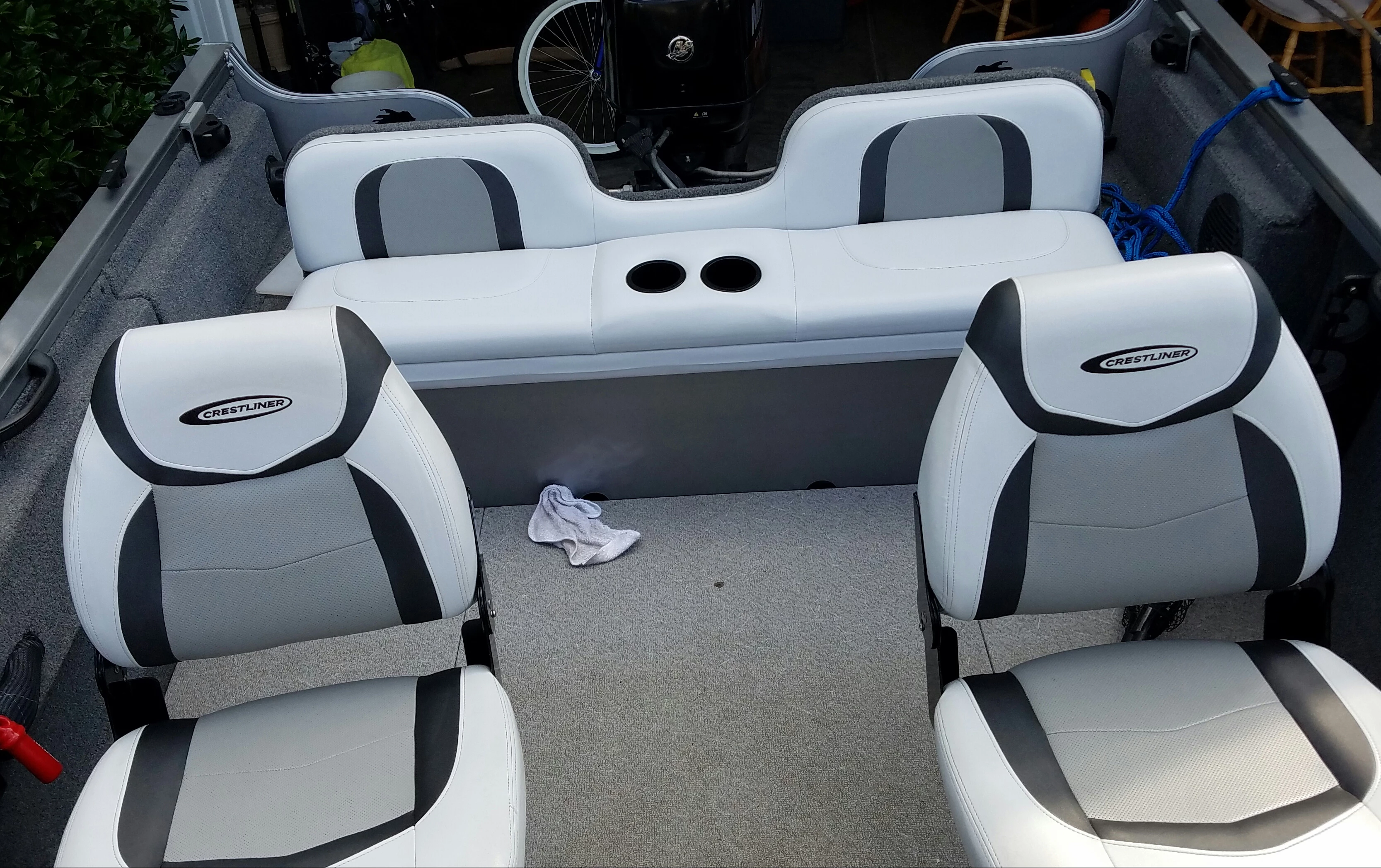 Console and bench seating boat rentals Virginia VIRGINIA BEACH Virginia  Crestliner 1650 SC Fish Hawk 2014 16 Feet 