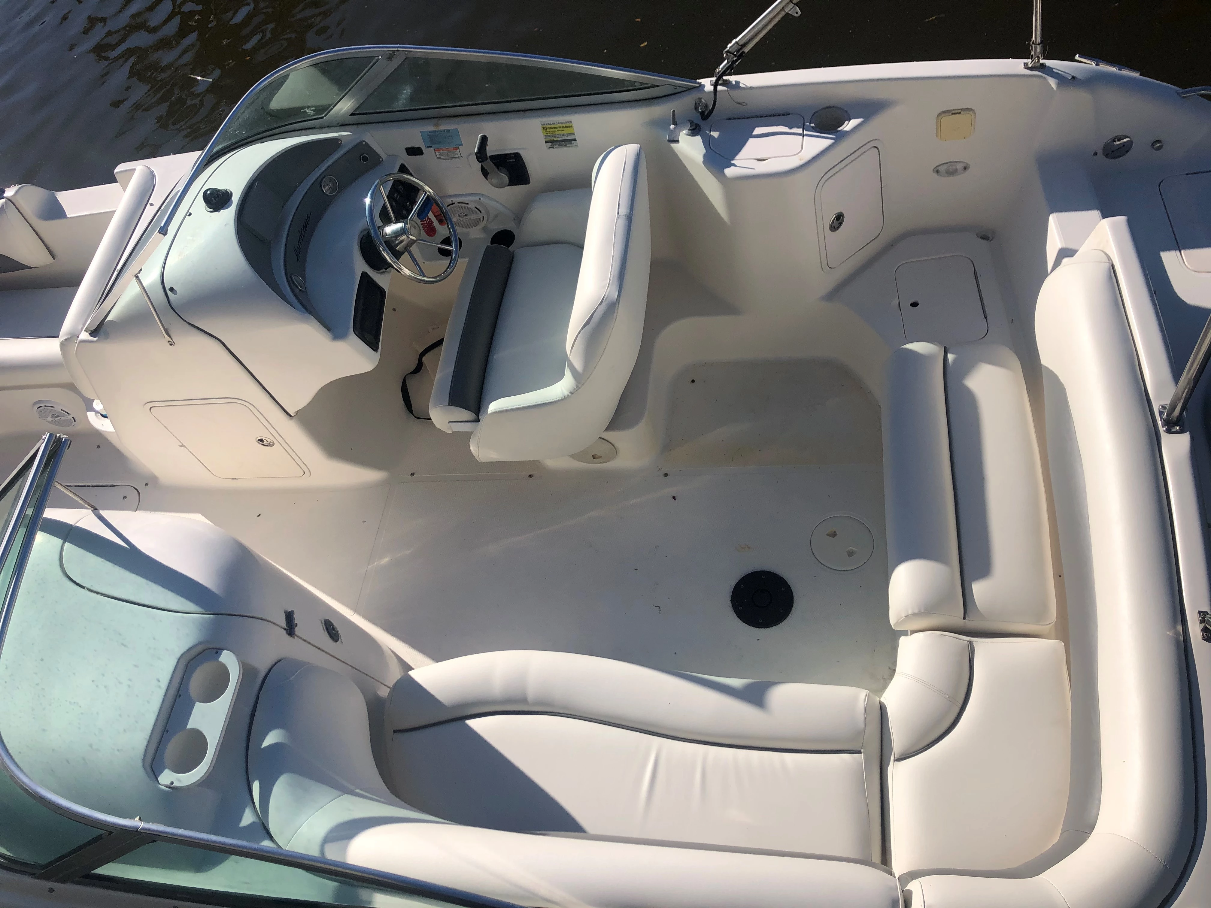  boat rentals Florida NAPLES Florida  Hurrican 217 2004 21 