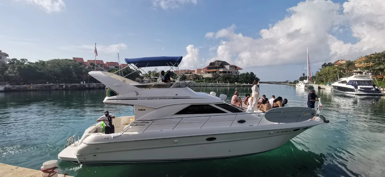  boat rentals Quintana Roo Puerto Aventuras Quintana Roo  Sea Ray Sedan Bridge 2005 40 