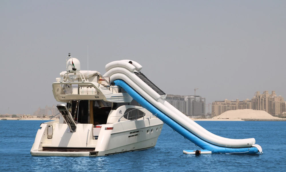  boat rentals Dubai – DXB Dubai Dubai – DXB  Italian Azimuth 2002 52 