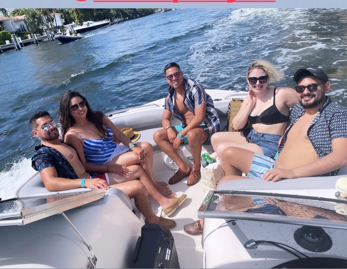 Hurricane  boat rentals Florida Miami Beach Florida  Hurricane S17 2003 25 