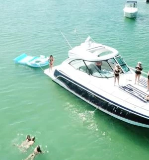  boat rentals Florida MIAMI BEACH Florida  Sundancer Sea Ray 2017 44 