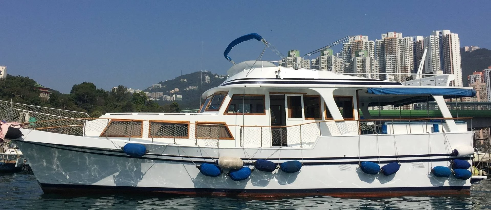  boat rentals  Hong Kong      60 