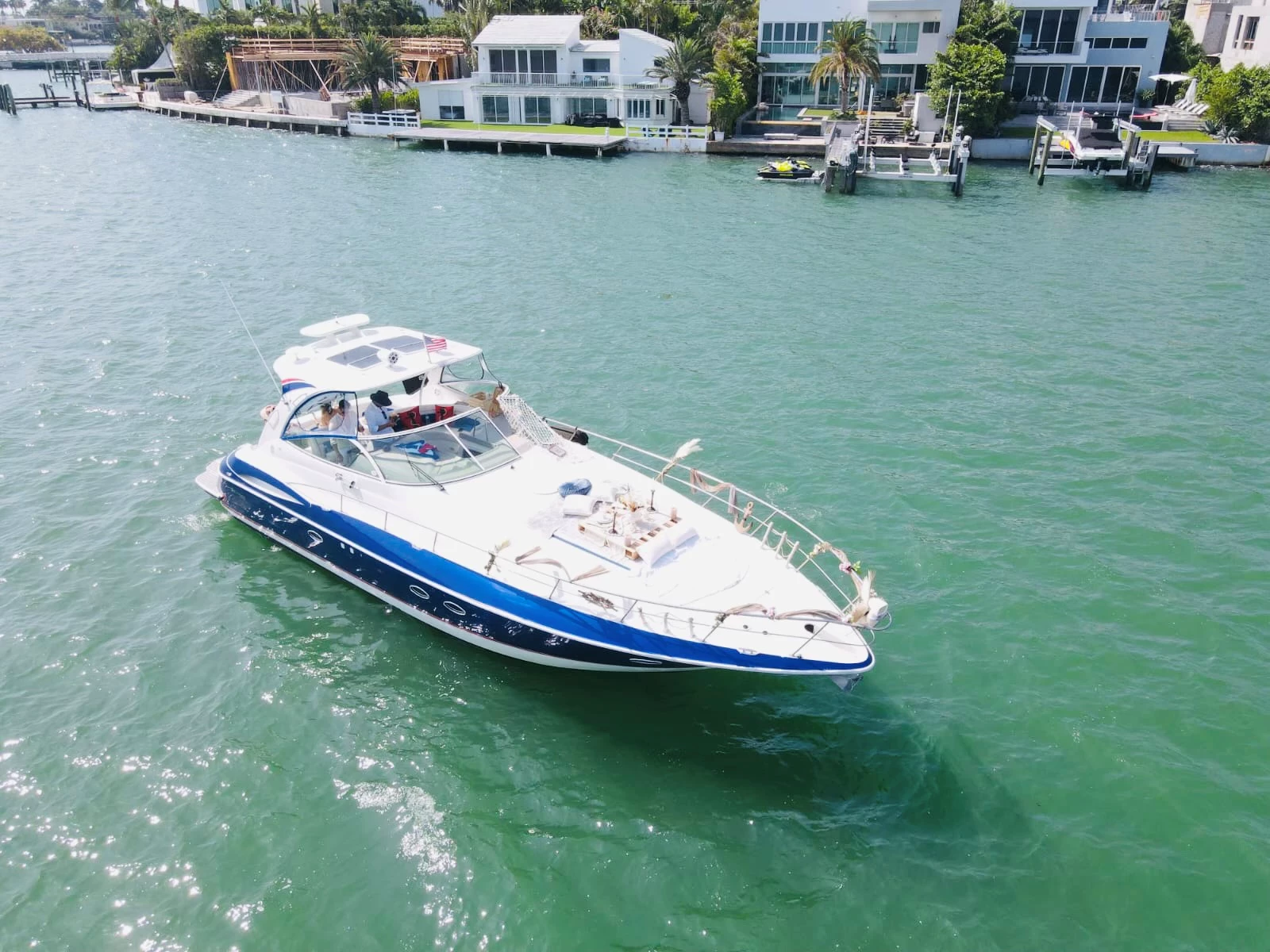  boat rentals Florida MIAMI Florida  Cruiser 48Ft 2004 48 