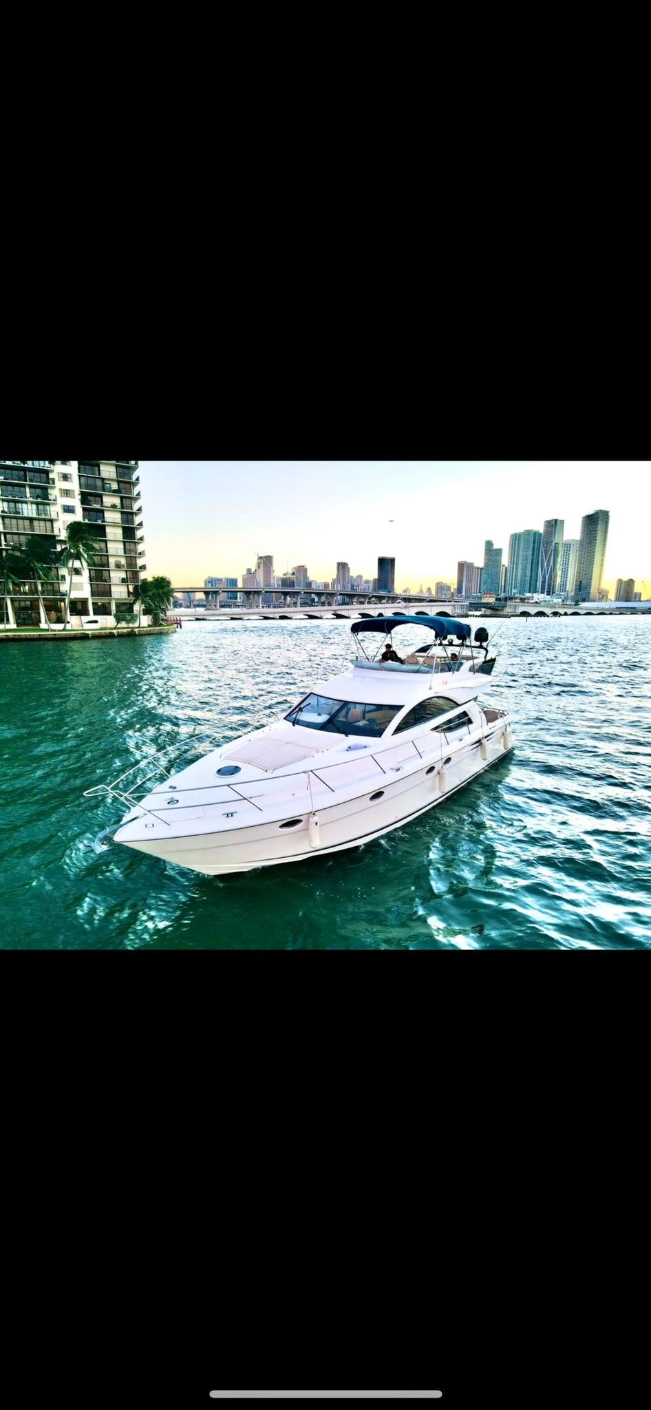  boat rentals Florida MIAMI Florida  Fair Line 60ft 2005 60 