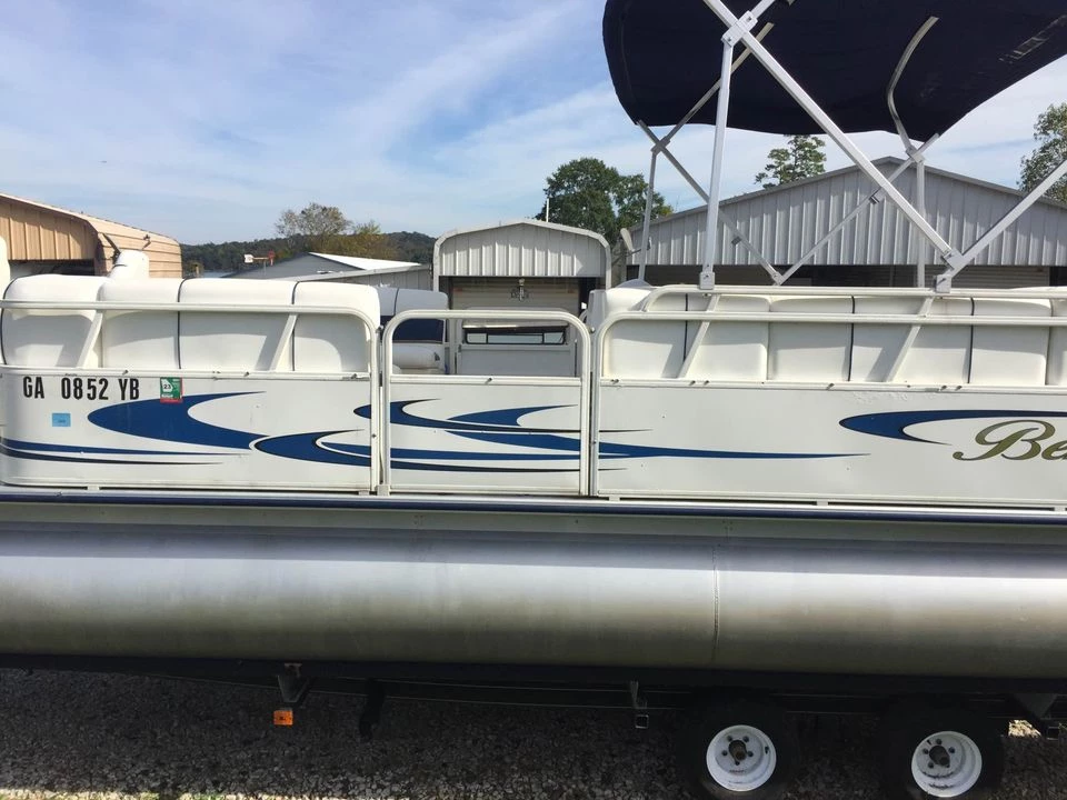  boat rentals South Carolina COLUMBIA South Carolina  Bentley 240 Fish 2006 24 