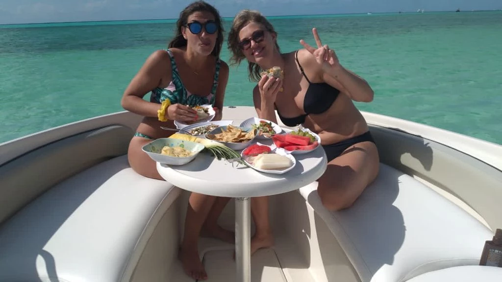 24 SEA RAY SERVICE boat rentals Quintana Roo COZUMEL Quintana Roo  SEA REAY 240 SUNDECK 2019 24 