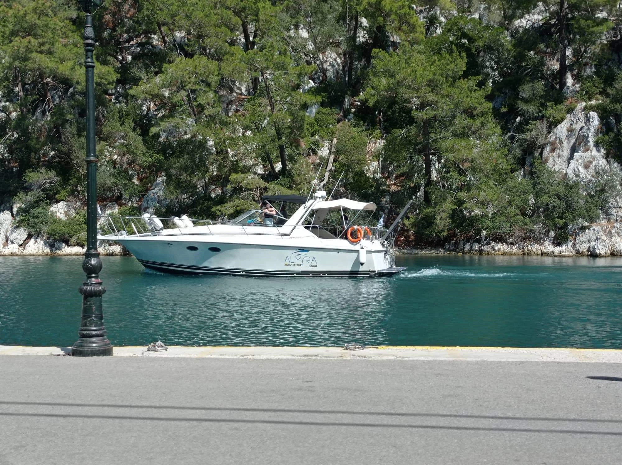 Gaios port boat rentals Corfu Lefkimme Corfu  Trojan International 2005 35 