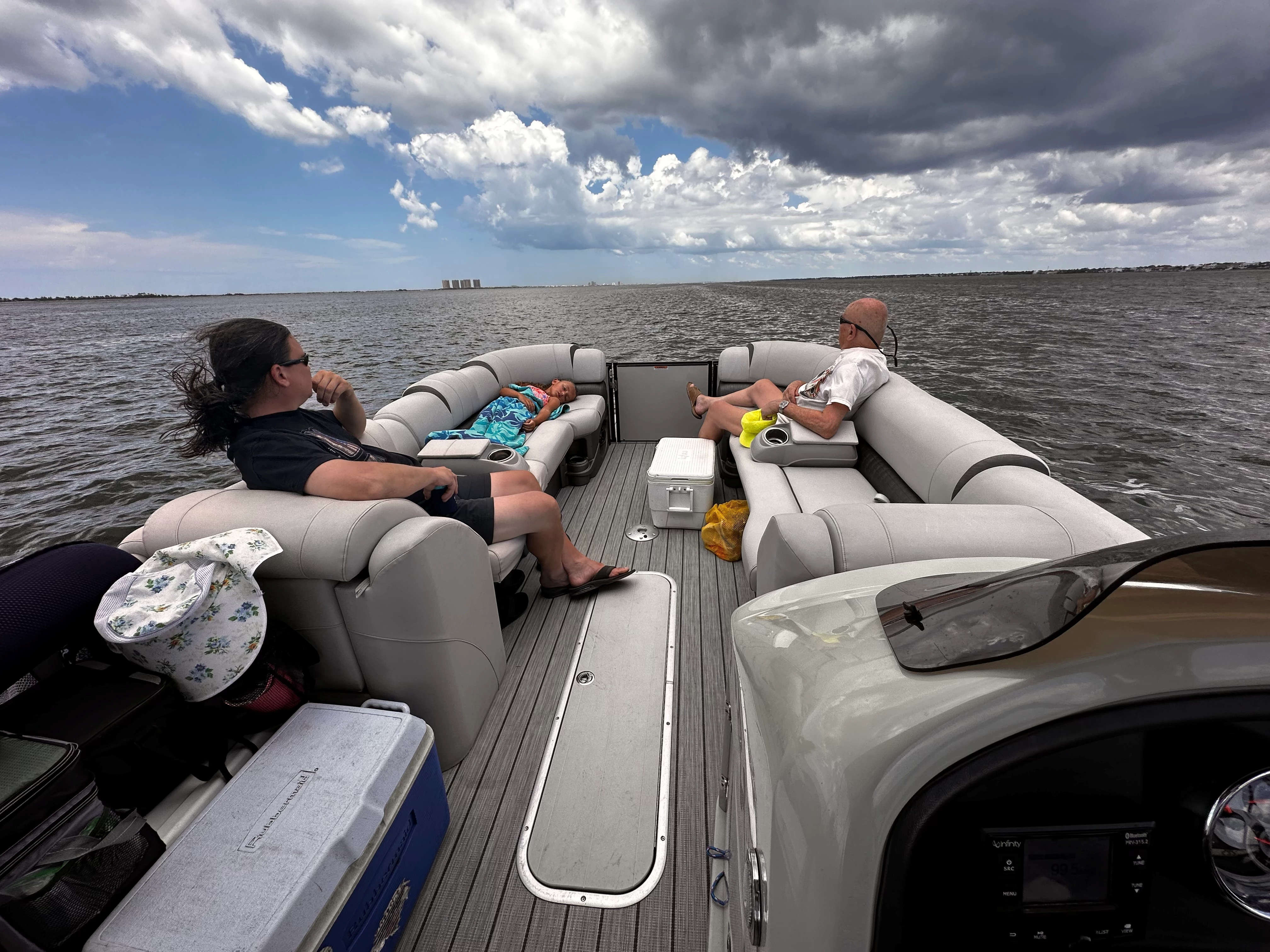 The soft touch fabric seats and plush cushion will make your whole day comfortable  boat rentals Florida SHALIMAR Florida  Tahoe 2785 Cascade platinum entertainer 2020 30 