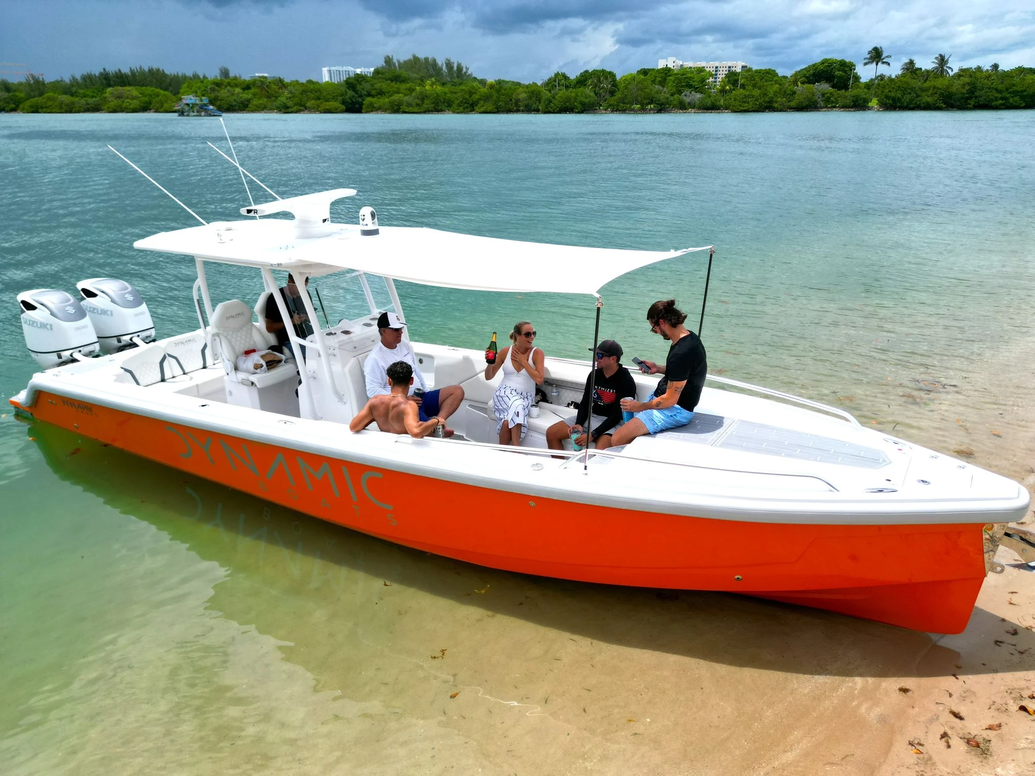  boat rentals Florida MIAMI BEACH Florida  Dynamic D305V 2022 30.5 