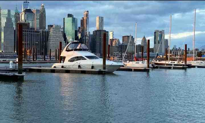  boat rentals New York BROOKLYN New York  Sea Ray Fly Boat Yatch  46 