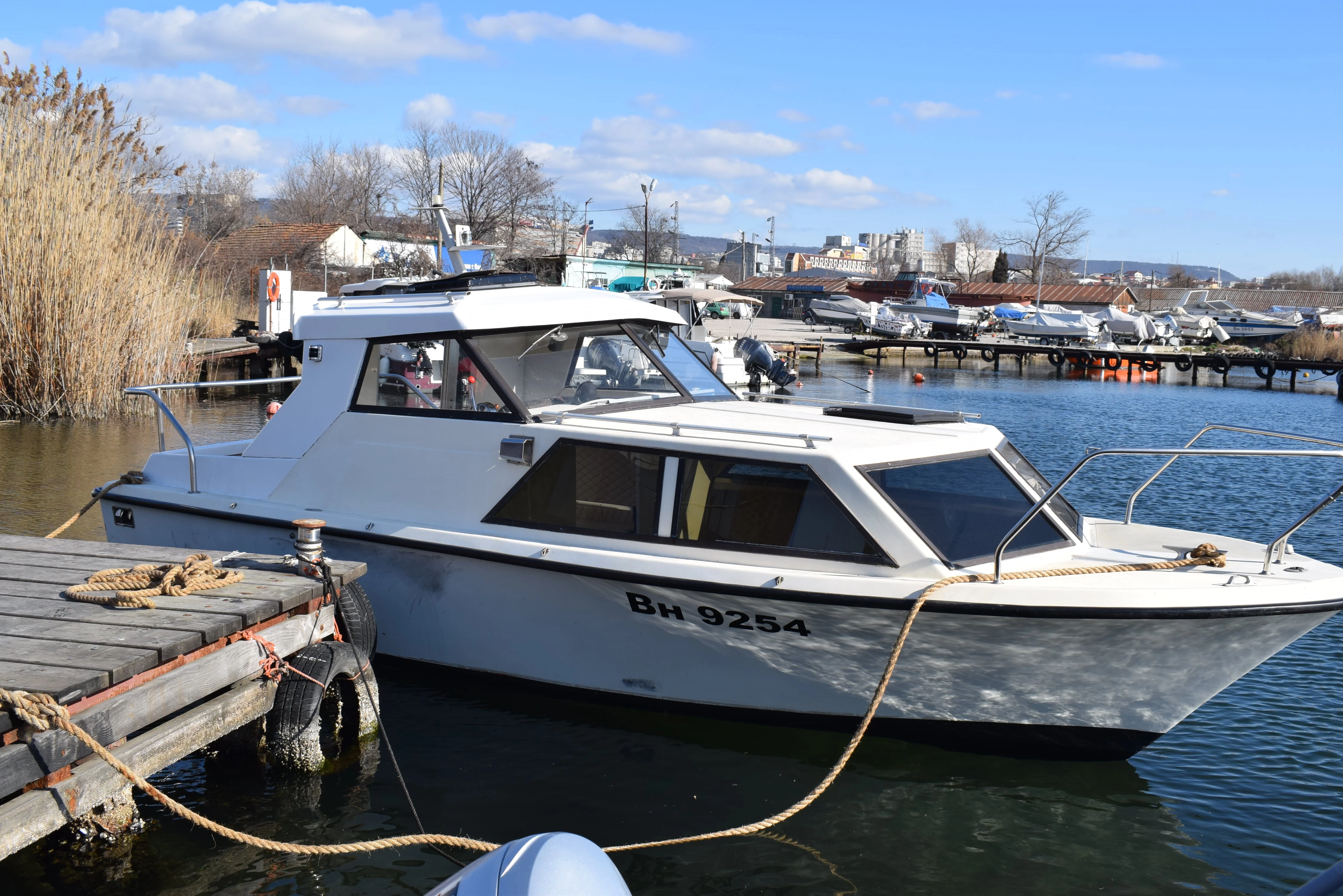  boat rentals Varna Varna Varna  Pilothouse   23 