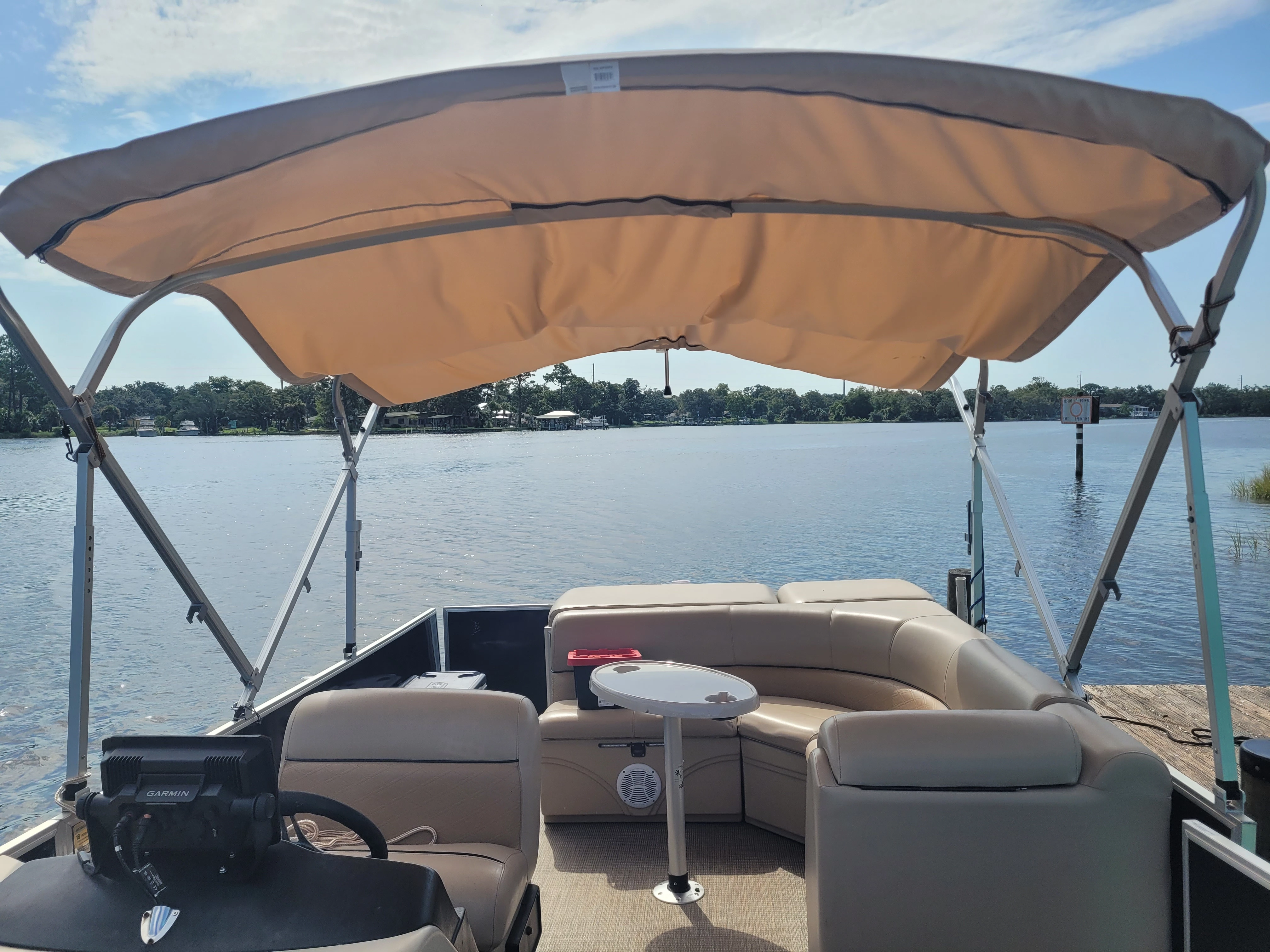  boat rentals     Bentley Cruise 24ft 2020 24 