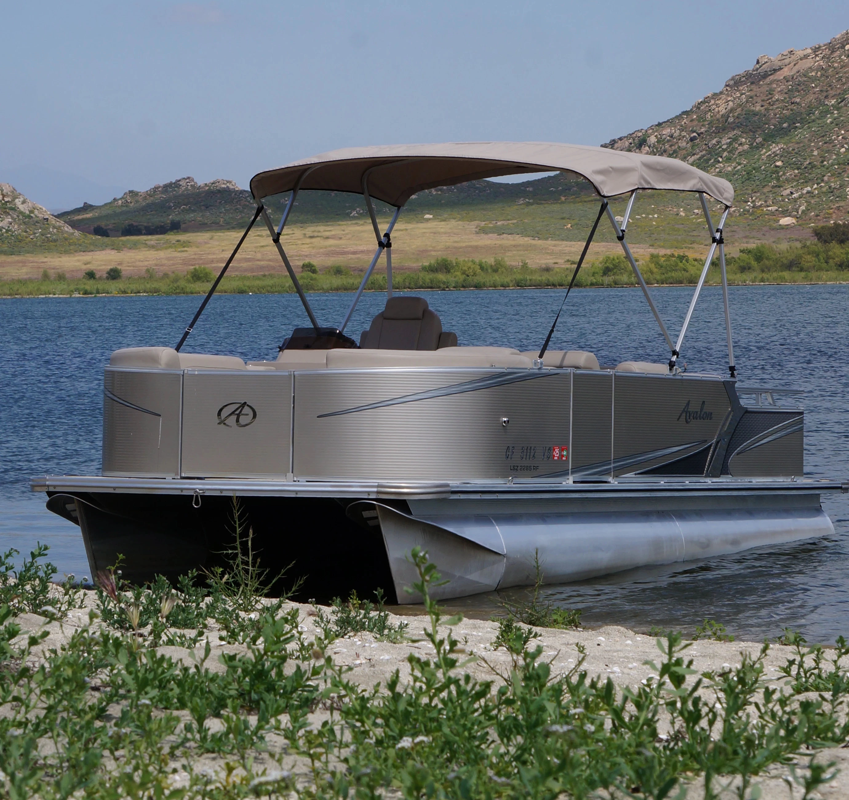 Let her make your day! boat rentals California COLTON California  AVALON PONTOONS LSZ REAR FISH 2285RF 2021 23 