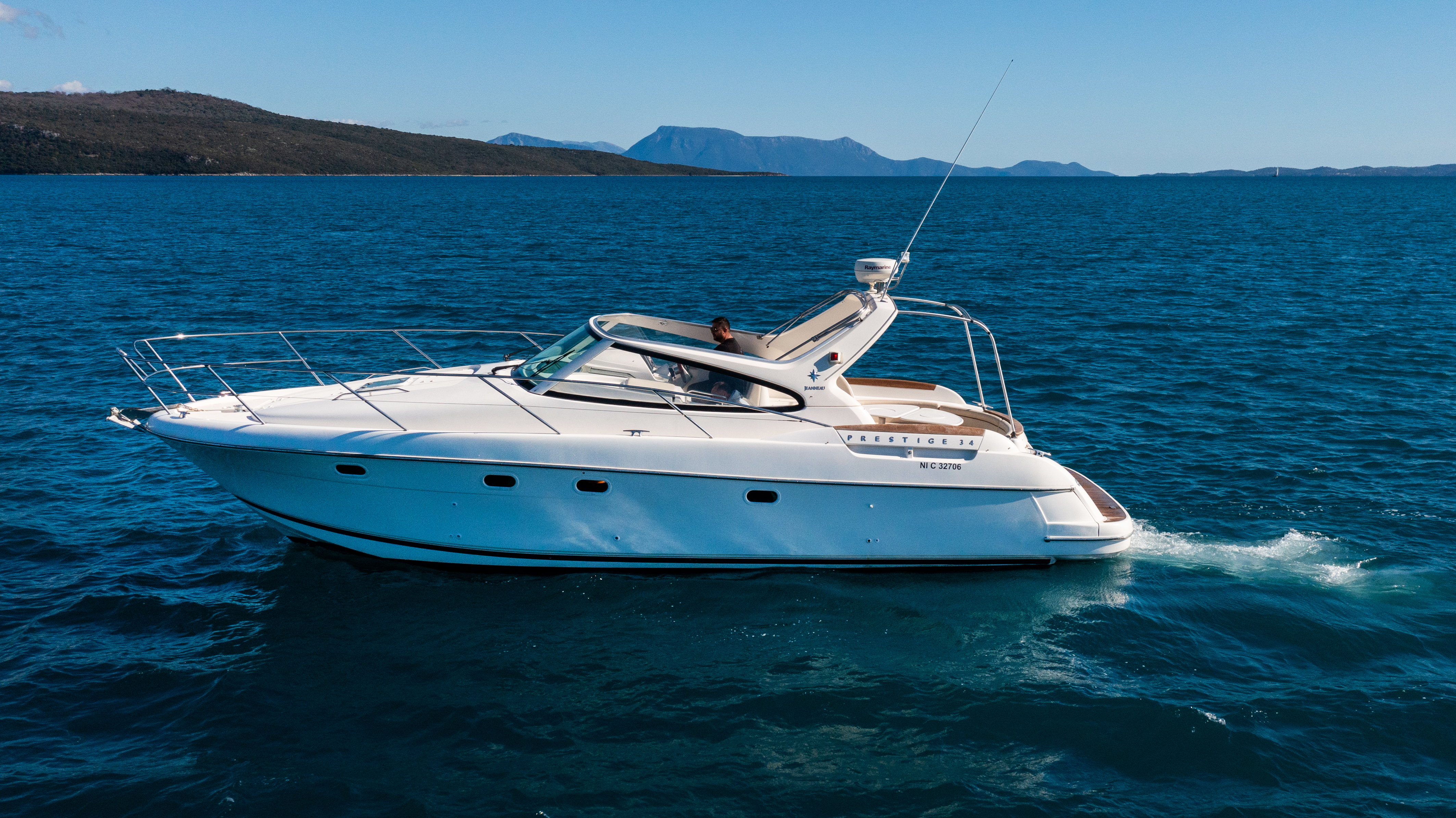  boat rentals Levkas Apolpena 0 Levkas  Jeanneau Prestige 34 2002 10.25 