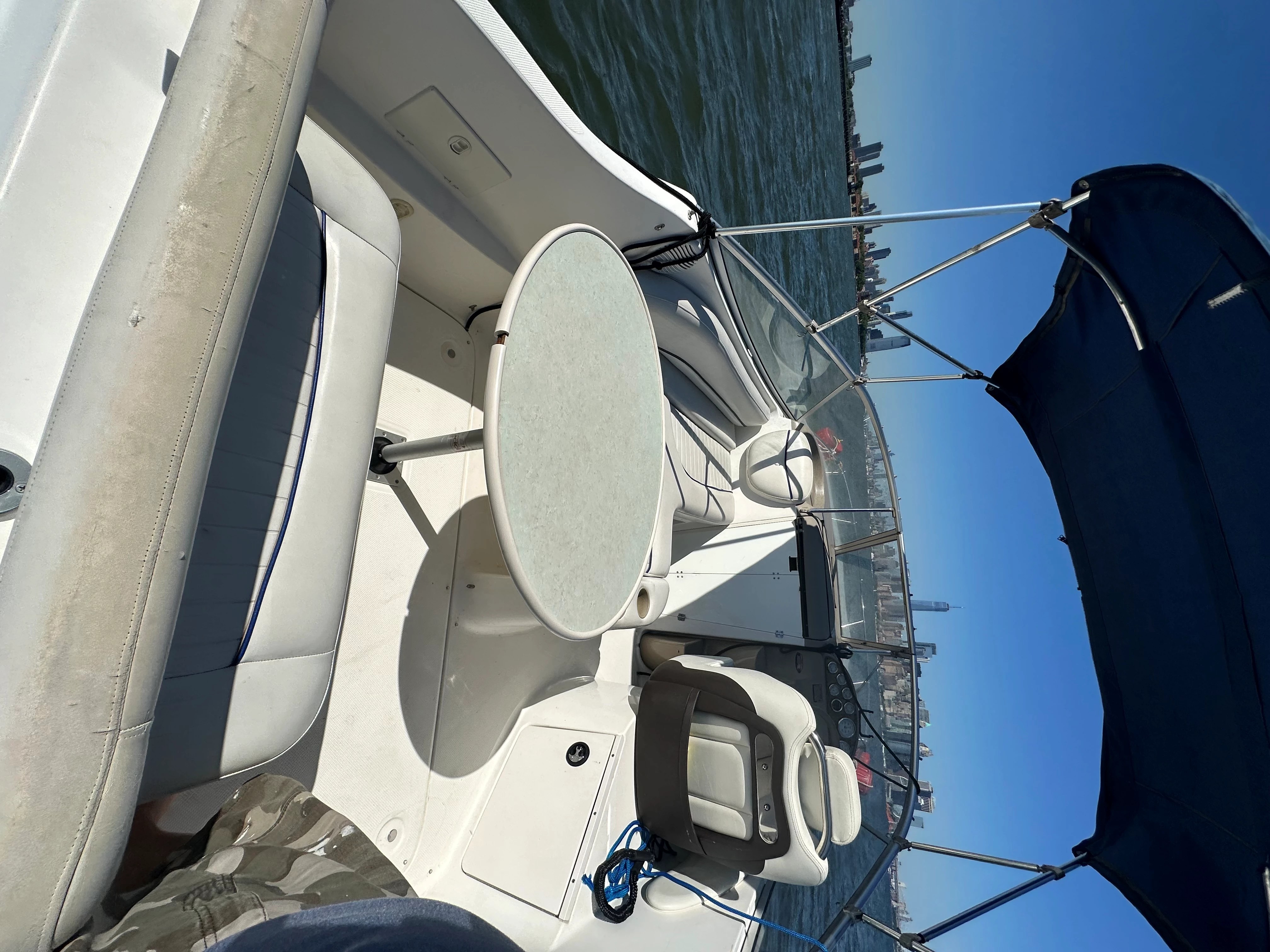  boat rentals New Jersey JERSEY CITY New Jersey  Bayliner 255 2003 26 