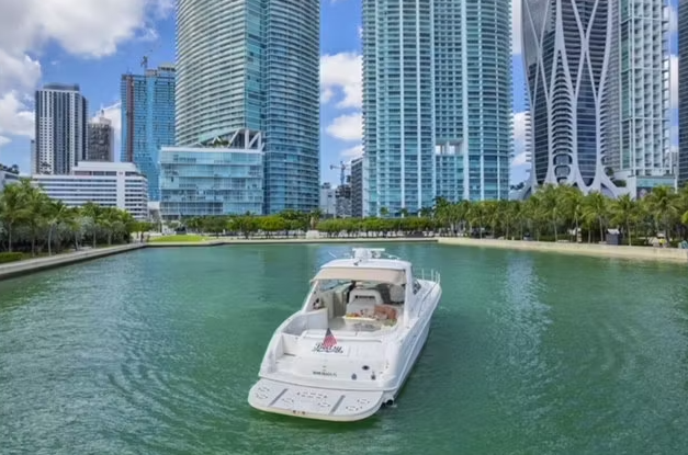  boat rentals Florida MIAMI Florida  Sea Ray Sea Ray 540 sun dancer 2000 59 