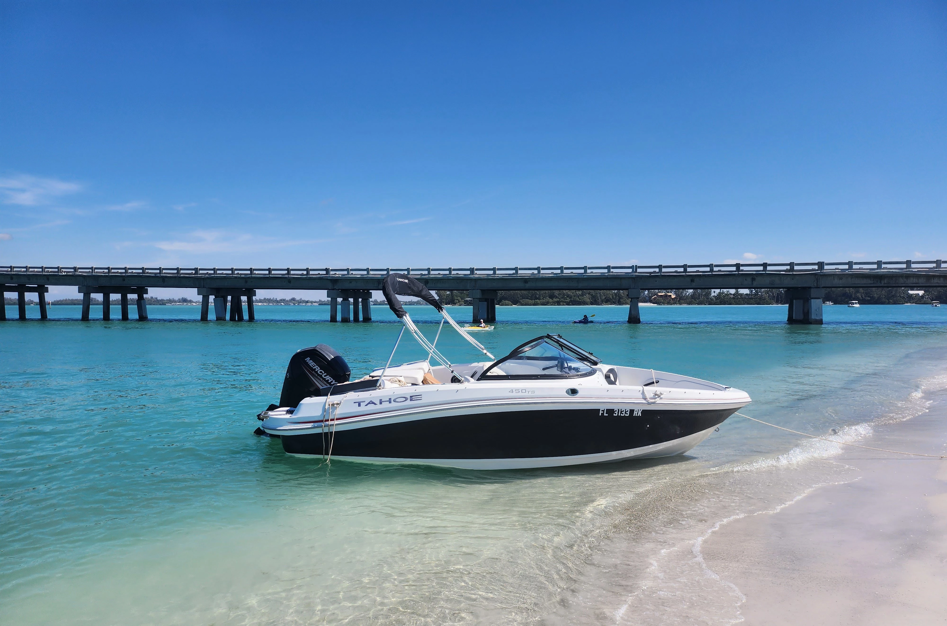  boat rentals Florida SARASOTA Florida  Tahoe 450 TS 2017 18.5 