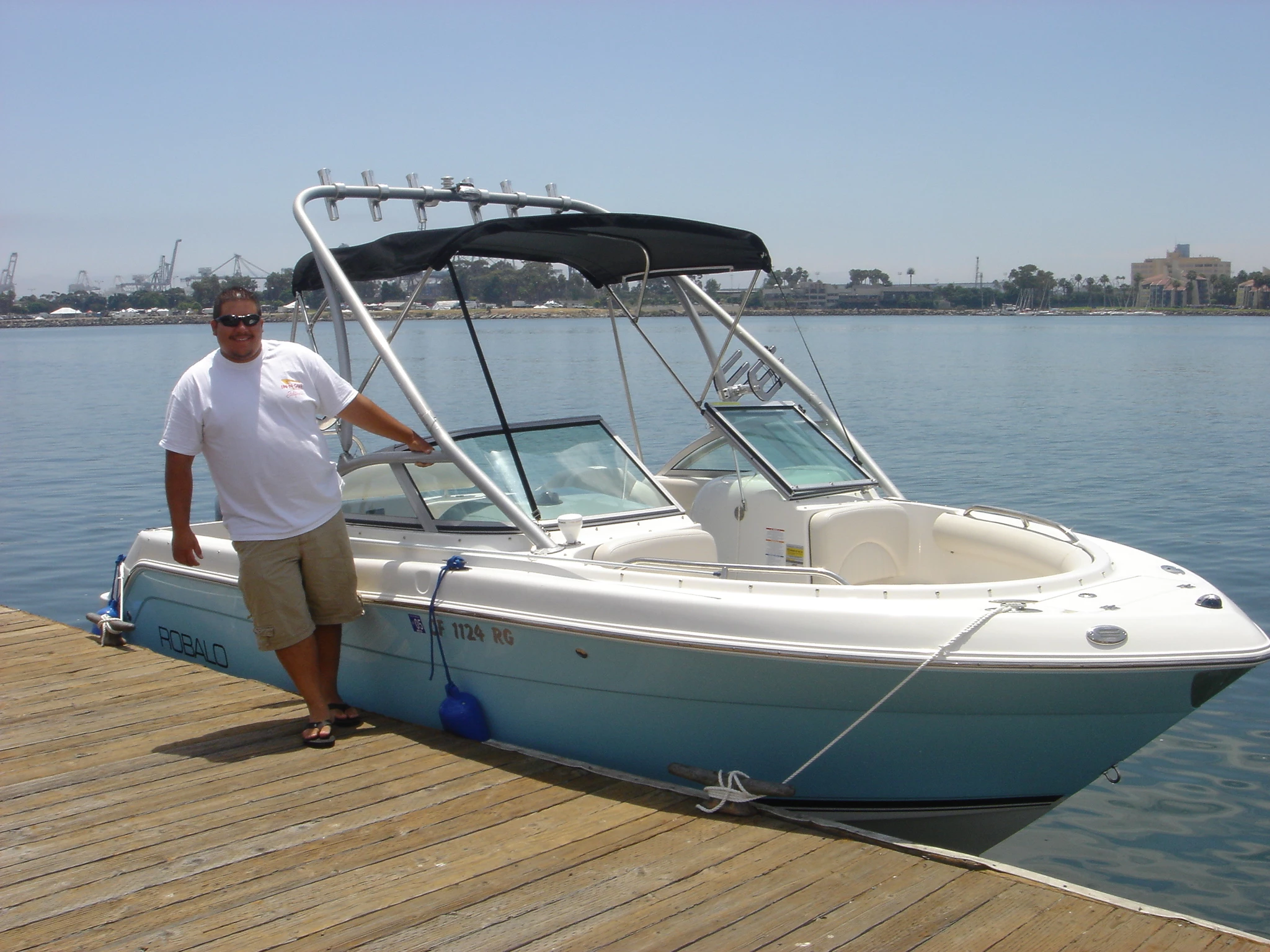  boat rentals California Anaheim California  Robalo R227  24 Feet 