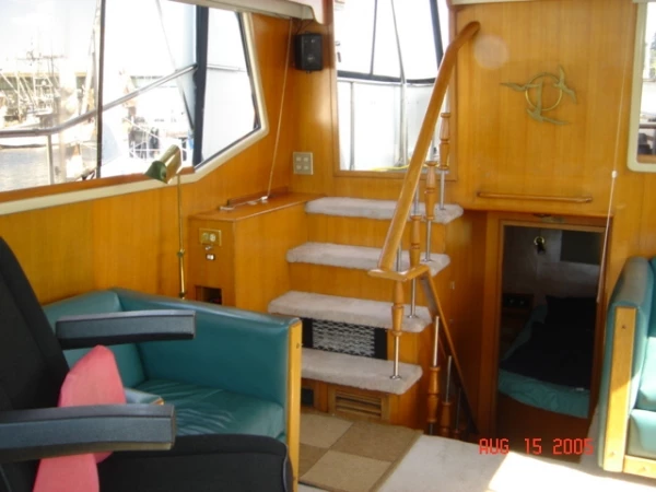  boat rentals Washington Anacortes Washington San Juan Islands  Prima Sundeck Motor yacht 1988 45 Feet 