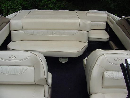 Rear Seating boat rentals    Des Planes River Regal 2100 LSR 0 21