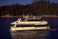  boat rentals California Redding California  Houseboat Voyager II  56 Feet 