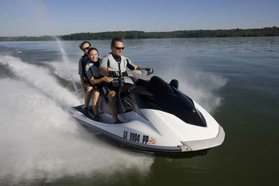  boat rentals     Yamaha VX Cruiser 2010 1100cc 